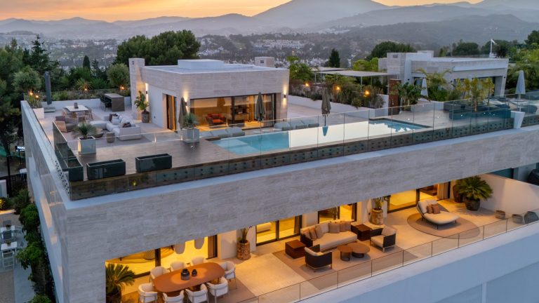 Marbella, Golden Mile