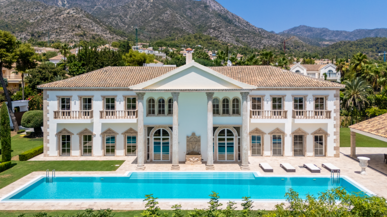 Marbella, Sierra Blanca